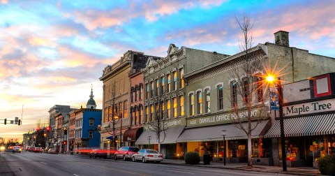 The Small Town In Kentucky That Comes Alive During The Winter Season