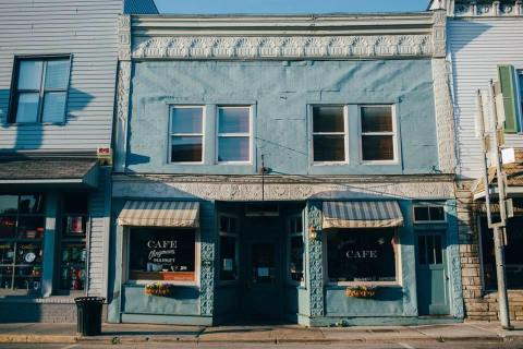 The Small Stardust Cafe In West Virginia Has A Sticky Toffee Pudding Known Around The World