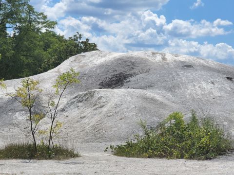 There Are Cliffs In Pennsylvania That Look Just Like The White Cliffs Of Dover In England, But Hardly Anyone Knows It Exists