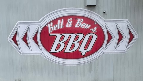 Some Of The Most Mouthwatering BBQ In Iowa Is Served At This Unassuming Local Gem
