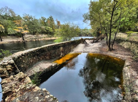 Celebrities Used To Flock To This Tiny Florida Town To Experience Its Healing Mineral Waters