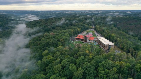 This Stunning Lodge Offers An Affordable, Resort-Level Getaway In One Of Ohio's Most Beautiful State Parks