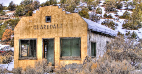 15 Abandoned Places In New Mexico That Nature Is Reclaiming