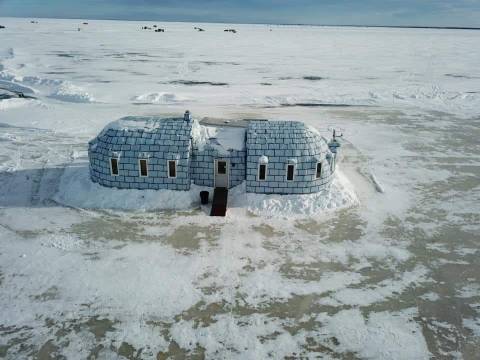 Hang Out In An Igloo At This One-Of-A-Kind Minnesota Bar