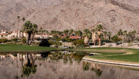 Celebrities Used To Flock To This California Desert Town To Experience An Escape From Hollywood