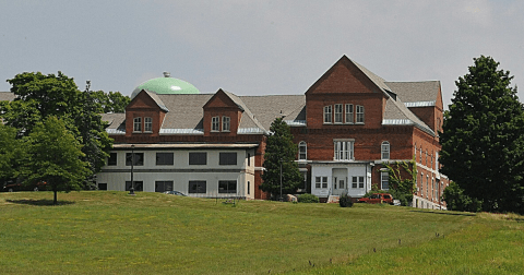 There's Something Truly Terrifying About This Abandoned Insane Asylum