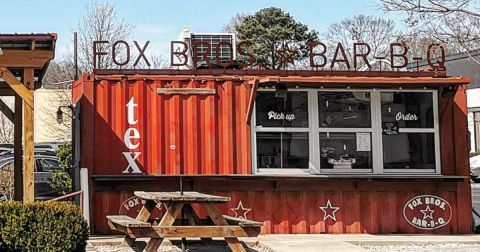 The BBQ From Fox Brothers In Georgia Has A Cult Following, And There's A Reason Why