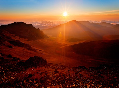 Wake Up Early To See The Most Spectacular Sunrise At These Jaw-Dropping Viewpoints