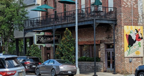 One Of The Oldest Restaurants In Mississippi Is Also The Most Delicious