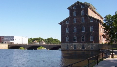 An Unexpected Secret Is Hiding Underground In This Downtown In Iowa