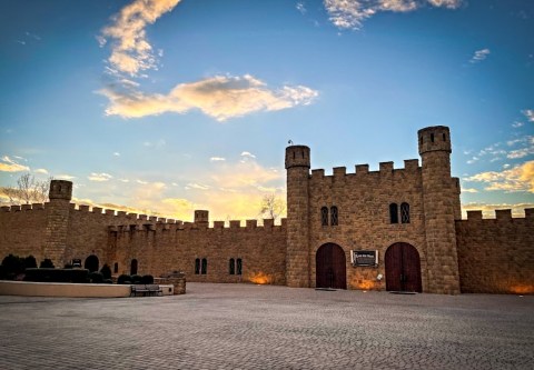 There's A Castle In Alabama That's Also A Gift Shop