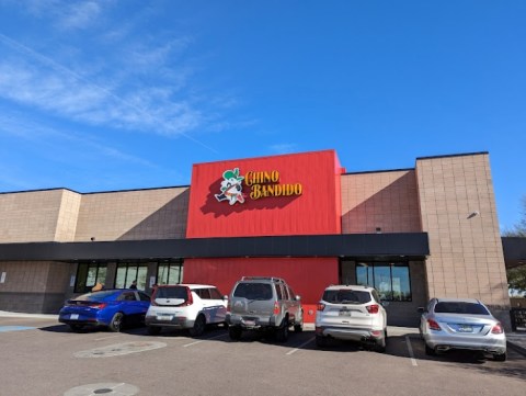 The Unique Restaurant In Arizona Where Every Order Comes With A Free Fresh-Baked Cookie