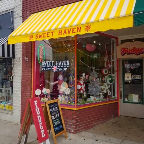 This Candy Store in Michigan Was Ripped Straight From The Pages Of A Fairytale