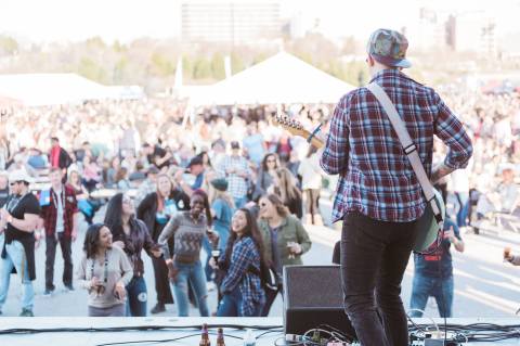 The Beer, Bourbon, And BBQ Festival Is Coming To Virginia, And It's A Mouthwatering Experience