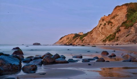 There Are Bluffs In Rhode Island That Looks Just Like Big Sur Cliffs