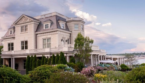 Best Hotels & Resorts In Rhode Island: 12 Amazing Places To Stay