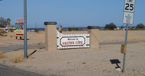 There's An Abandoned Town In Southern California That Was Never Completed And It's Eerily Fascinating