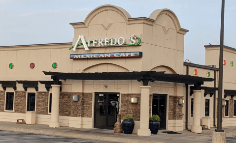 The Mexican Restaurant In Oklahoma Where Every Order Comes With A Free Sopapillas