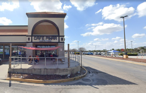 The Cafeteria-Style Restaurant With Some Of The Best Home-Cooked Food In Florida