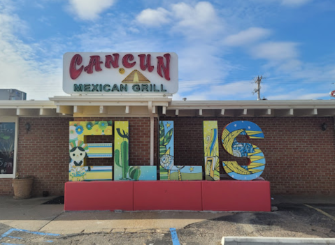 The One Mexican Restaurant In Kansas With Surprisingly Delicious Burgers