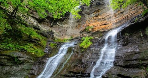 The Marvelous 0.5-Mile Trail In Arkansas Leads Adventurers To A Little-Known Waterfall