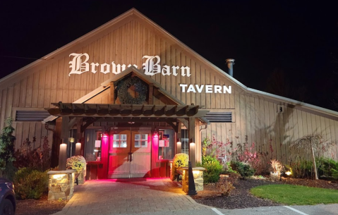 This Rustic Barn Restaurant Near Cleveland Serves Up Heaping Helpings Of Country Cooking