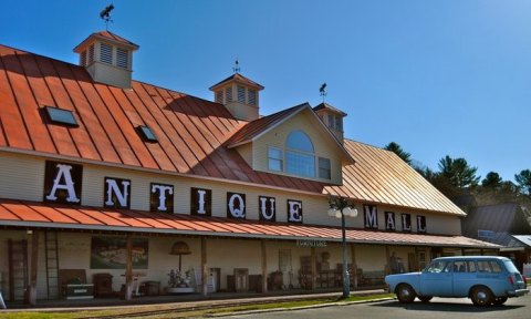 6 Indoor Flea Markets In Vermont To Enjoy All Year Long