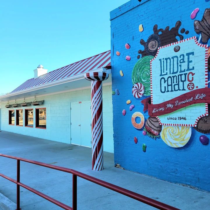 candy store in lindale, tx