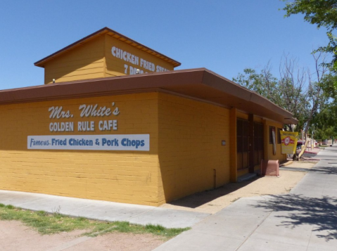 Open For More Than Half A Century, Dining At Mrs. White's Golden Rule Cafe In Arizona Is Always A Timeless Experience