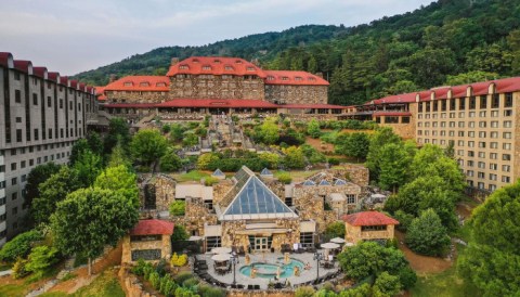 Best Hotels & Resorts In North Carolina: 12 Amazing Places To Stay