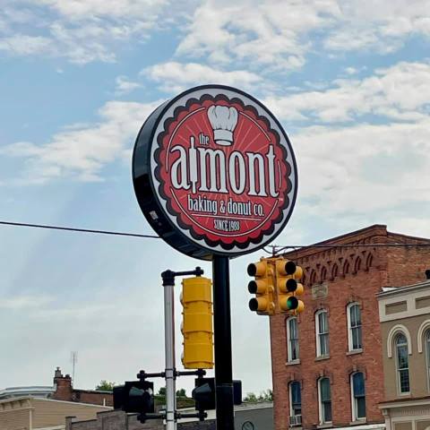 Take The Michigan Donut Trail For A Delightfully Delicious Day Trip