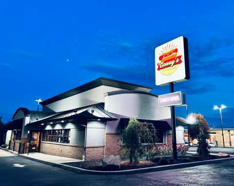 You Can Still Order Coneys By The Pack At This Old School Eatery In Ohio