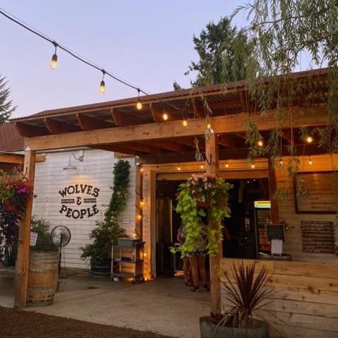 Enjoy A Farm-To-Glass Brewing Experience At This Unique Brewery In Oregon