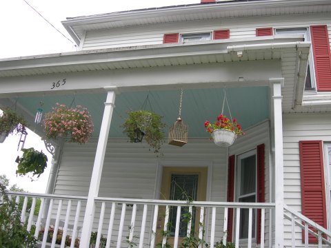 Few People Know The Real Reason Porch Ceilings In Virginia Are Painted Haint Blue In Color