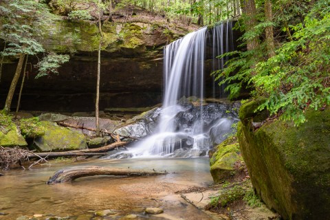 We Bet You Didn't Know There Was A Miniature Niagara Falls In Alabama