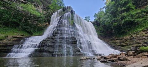 There Are More Waterfalls Than There Are Miles Along This Beautiful Hiking Trail In Tennessee