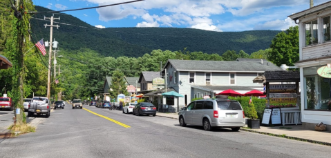 Few People Know About The Missing Treasure Hiding Somewhere In The Catskills