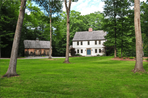 This Stupendous Connecticut Vrbo Is Beyond Your Wildest Dreams