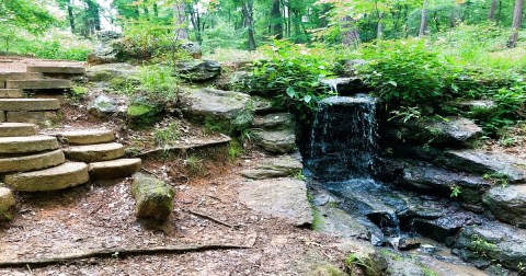 The Marvelous 1-Mile Trail In Texas That Leads Adventurers To A Little-Known Waterfall And Natural Spring