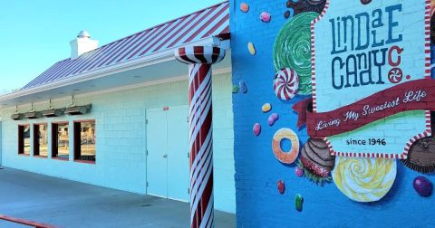 This Candy Store In Texas Was Ripped Straight From The Pages Of A Fairytale