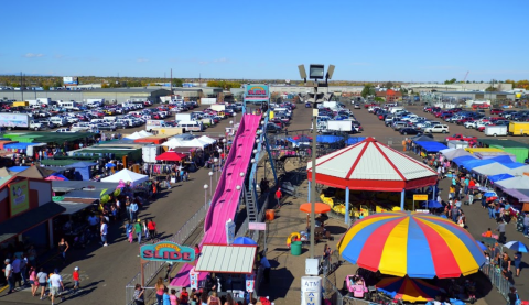 Enjoy Fair Foods All-Year Round At This Unique Colorado Restaurant