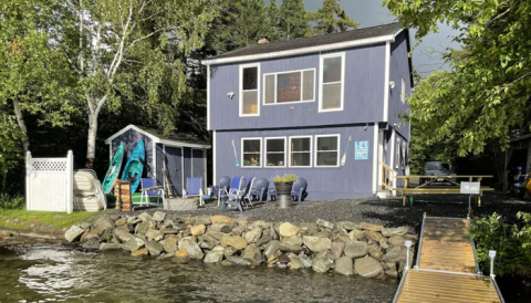 This New Hampshire Cabin Is A Secluded Retreat That Will Take You A Million Miles Away From It All