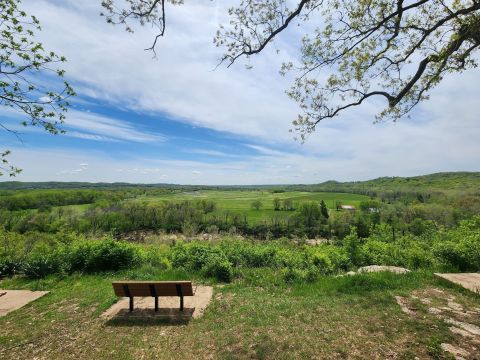 Missouri’s Bluff View Trail Is A Unique Place To Visit