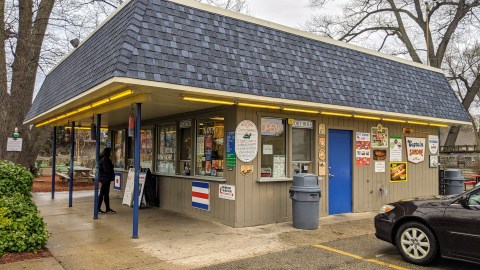 The Menu Items At This Michigan Ice Cream Shop Are Nautical-Themed, And The Desserts Are Shipshape