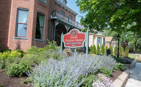 There's A Bed & Breakfast Hidden In A Small Town In Missouri That Feels Like Heaven