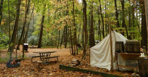 10 Amazing Campgrounds In North Carolina Where You Can Spend The Night For Under 25 Bucks