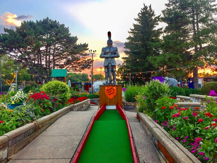 best mini-golf in illinois