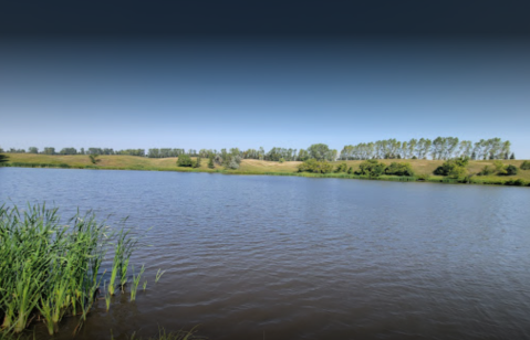 This Secluded Dam In North Dakota Might Just Be Your New Favorite Swimming Spot