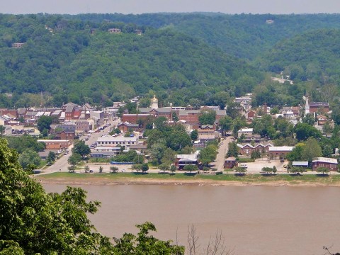 There Are More Than 5 Waterfalls Within An Hour Of This One Indiana Town