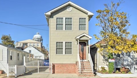 This Charming Apartment In New Jersey Is The Perfect Place For A Relaxing Getaway